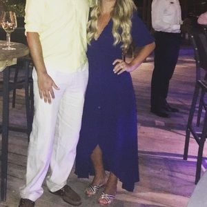 Adorable wrap dress.